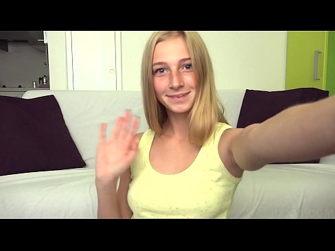 ❤️ Nalika aku bosen aku lazily masturbate sandi pink pus ❤ Video seks ing kita ❌️❤
