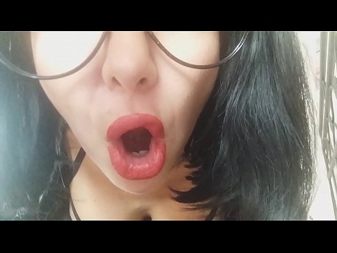 ❤️ Mas, ibu tirimu ora nglilani kowe sekolah dina iki... Aku butuh kowe banget... ❤ Video seks ing kita ❌️❤