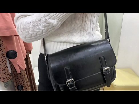 ❤️ Masturbasi umum saka asu enom FeralBerry karo dildo ing kamar fitting ❤ Video seks ing kita ❌️❤